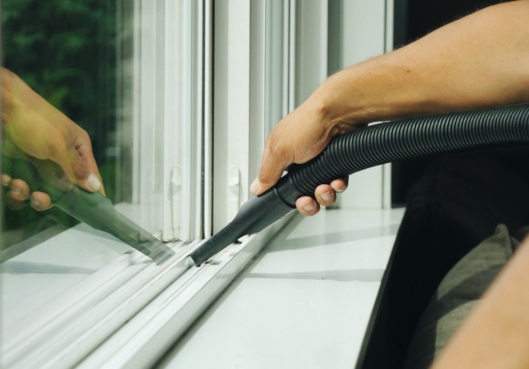 edgewood residential window track cleaning Professional track cleaning for residential windows in Edgewood WA home